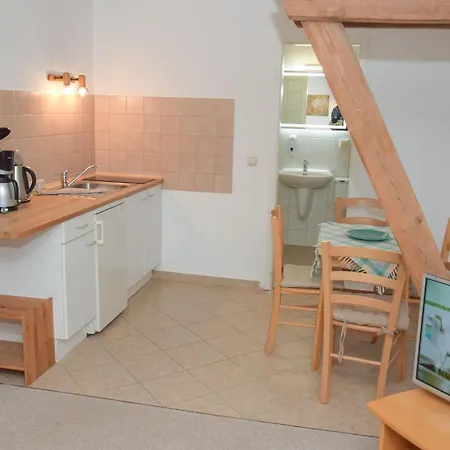 Thur Apartment